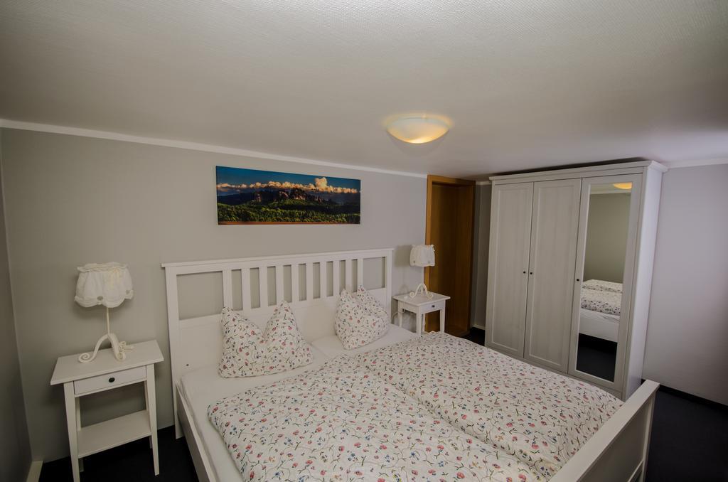 Ferienhaus Rosalie Altendorf  Exteriör bild